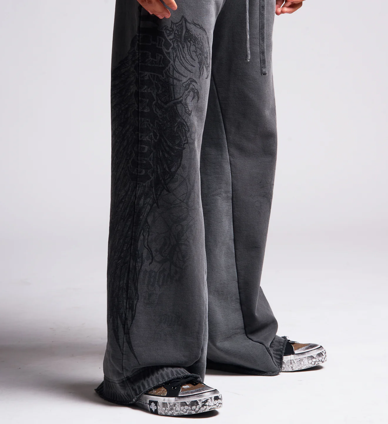Birds Of Prey Sweatpant - Image 6