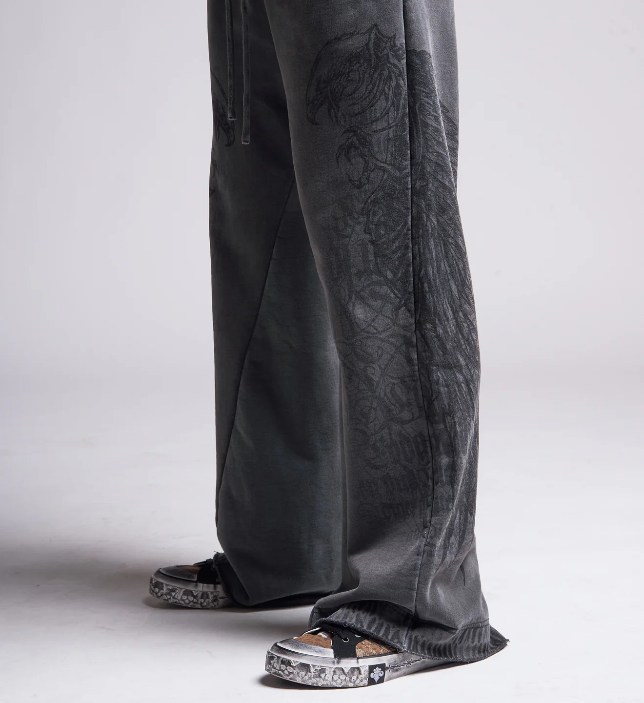 Birds Of Prey Sweatpant - Image 8