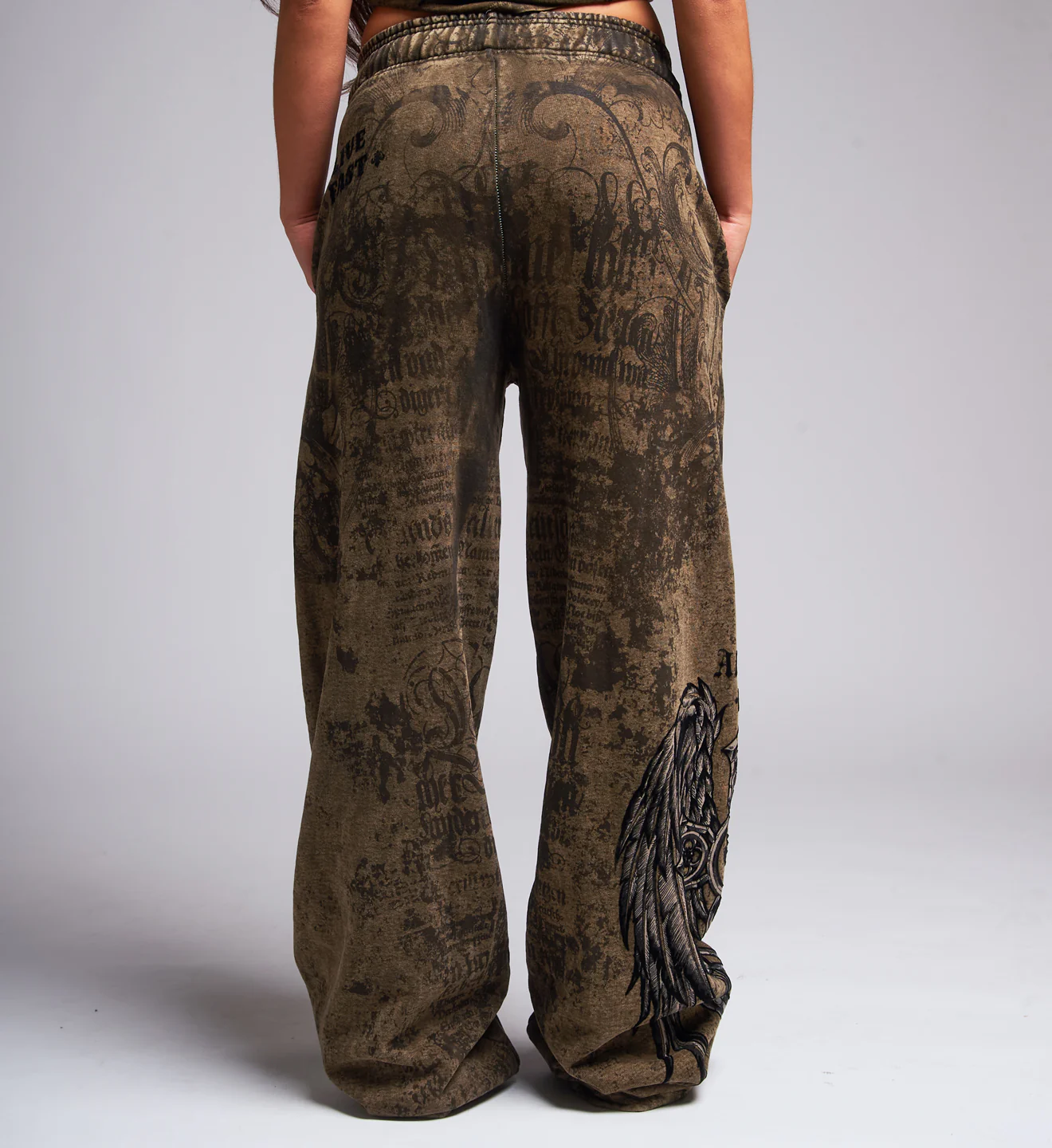 Crossed Sweatpant - Image 2