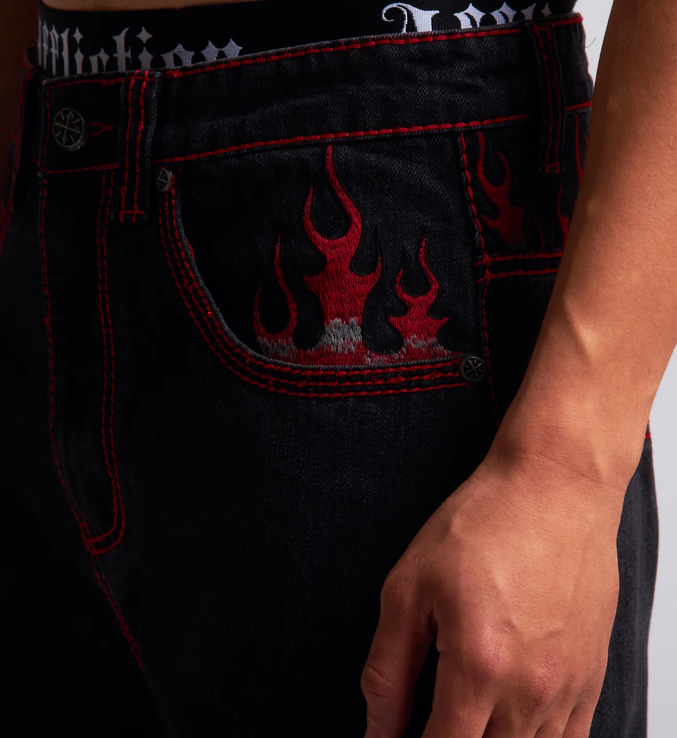 Flameful Faith Short - Image 7